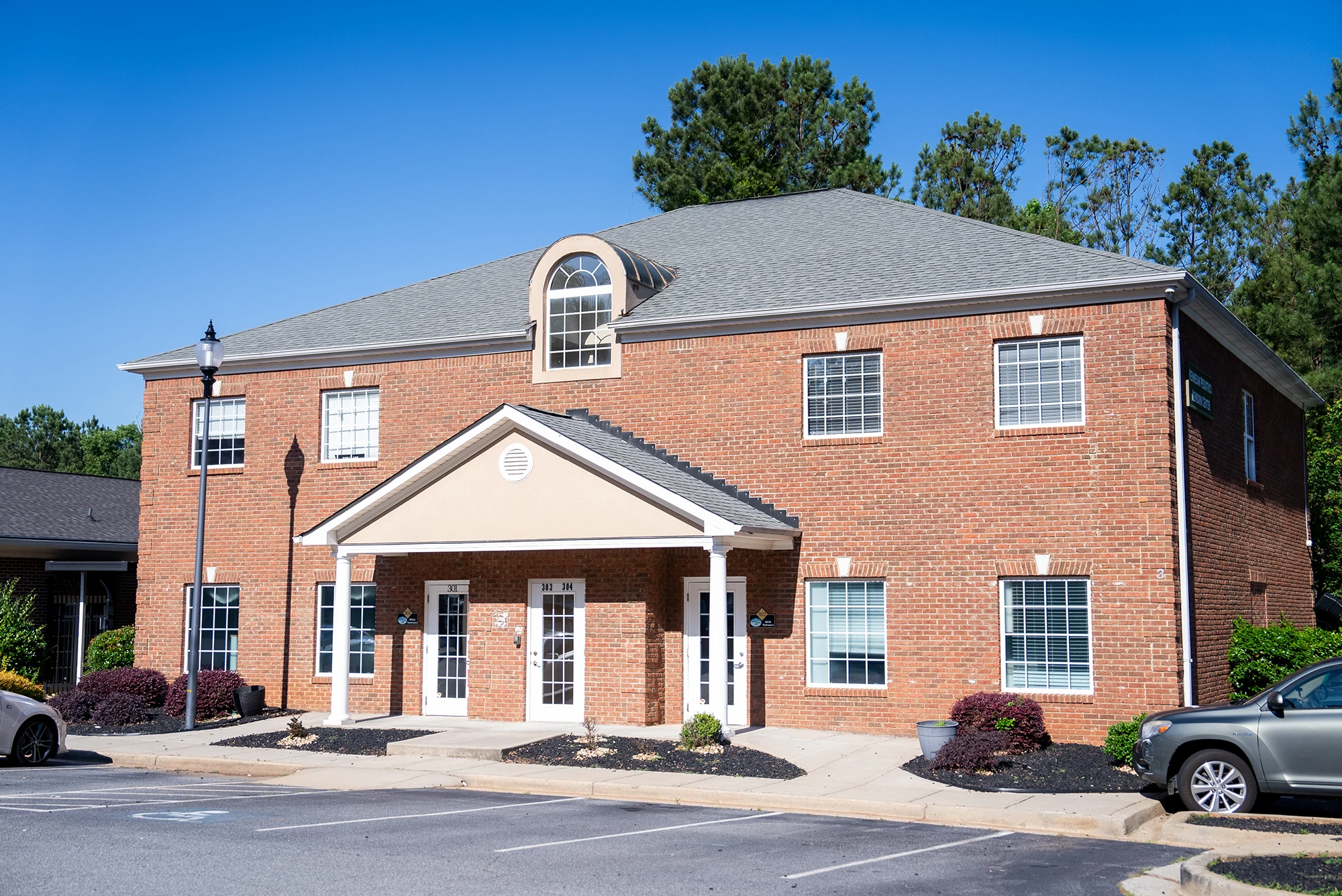 AdobeStock_321194391_Preview Specialized Care Services